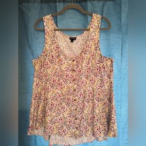 Torrid Floral Scoopneck Sleeveless Tank